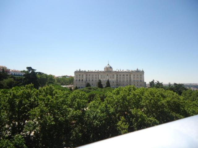 Wootravelling Plaza De Oriente Homtels Apartment Madrid Bagian luar foto